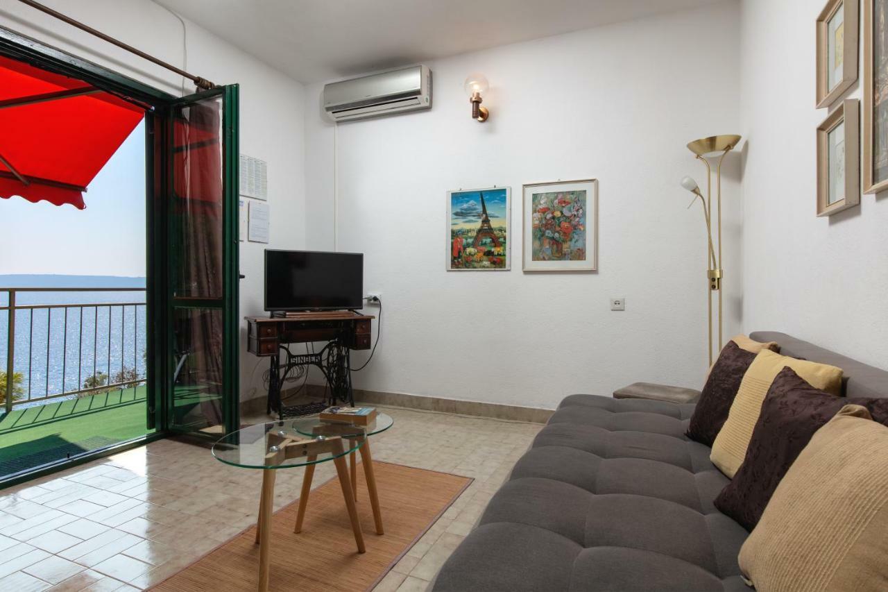 Holiday Home Barbara Трогир Екстериор снимка
