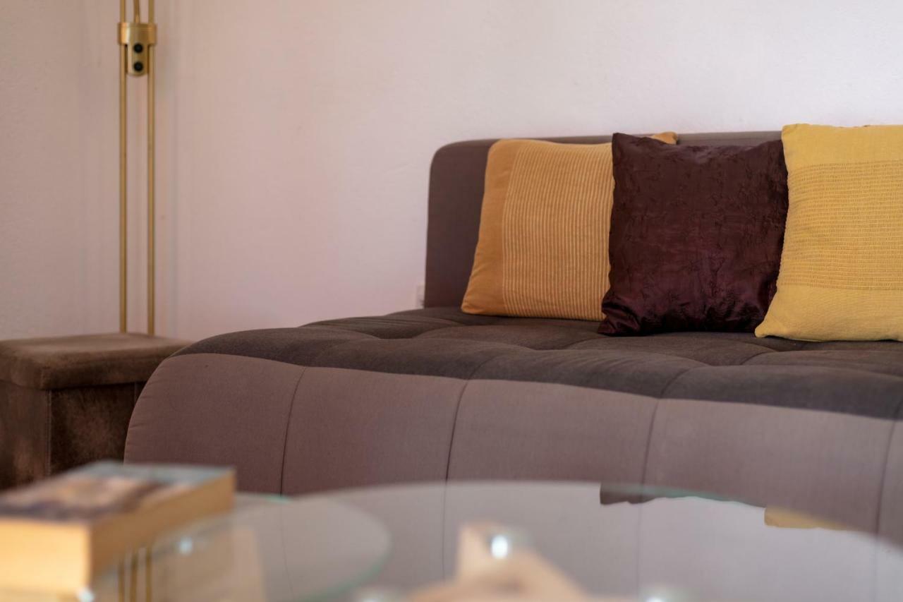 Holiday Home Barbara Трогир Екстериор снимка